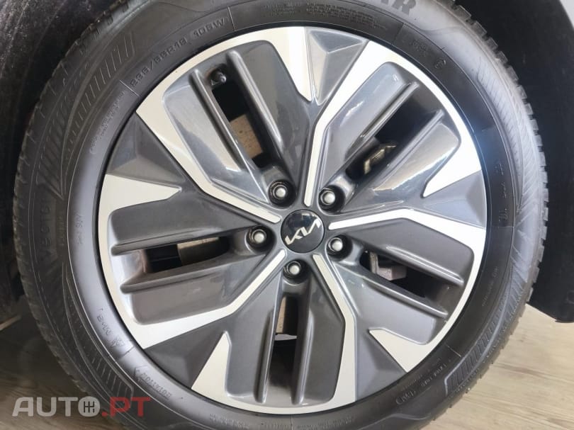 Kia EV6 77.4 kWh Tech