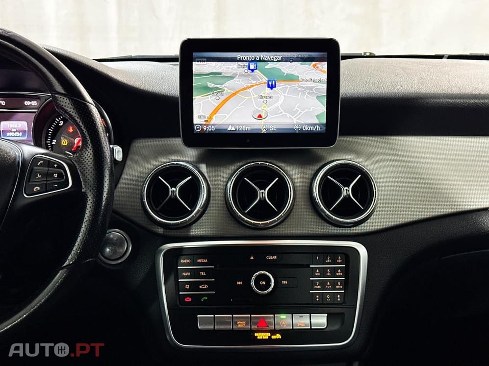 Mercedes-Benz CLA 200 d 4Matic 7G-DCT UrbanStyle Edition