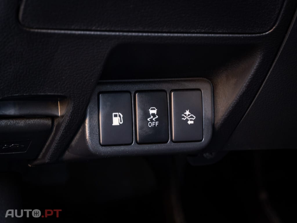 Toyota Avensis 2.0 D-4D Premium