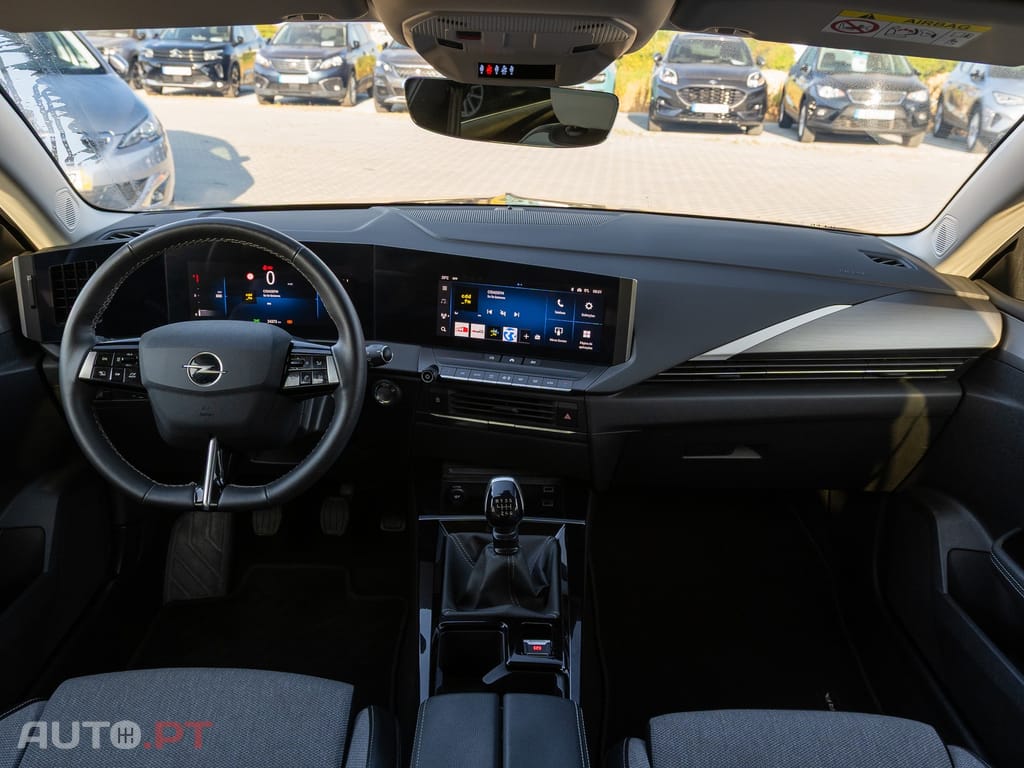 Opel Astra 1.5 D Elegance