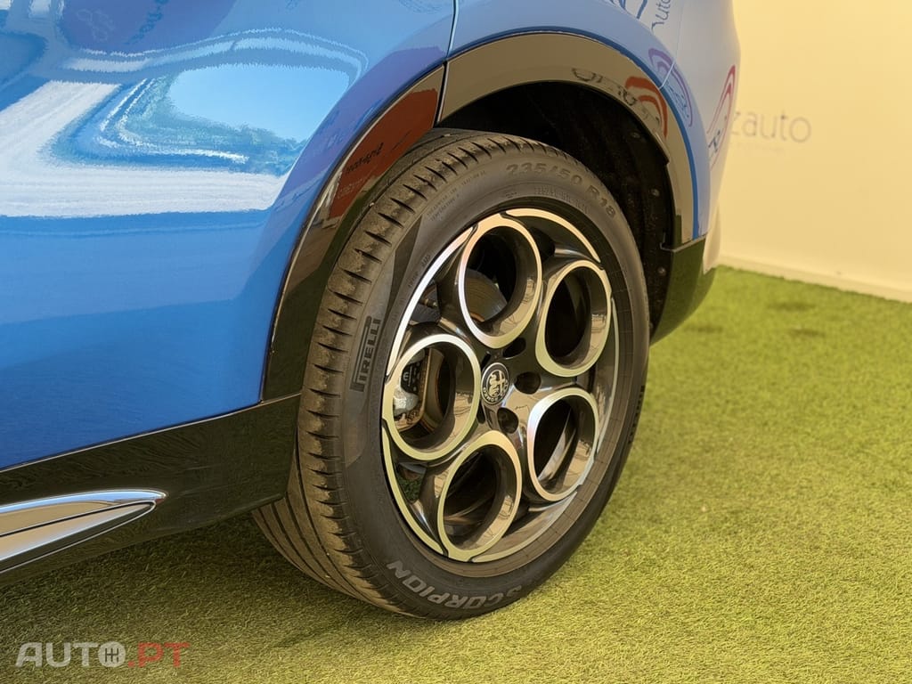 Alfa Romeo Tonale 1.5 Hybrid Veloce