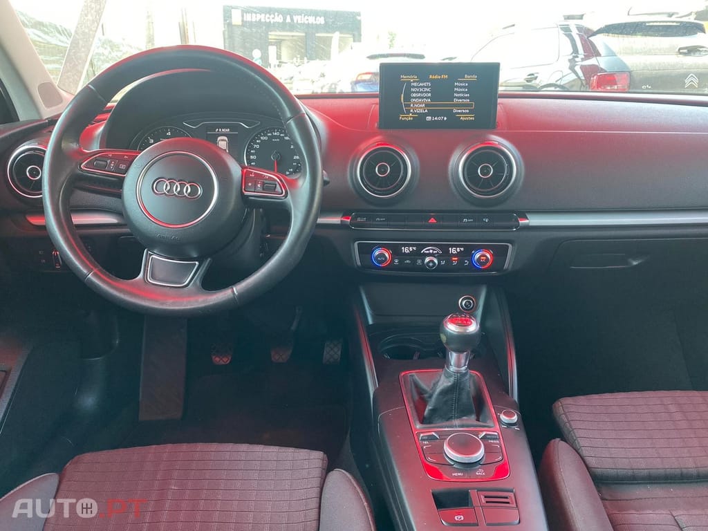 Audi A3 1.6 TDi S-line