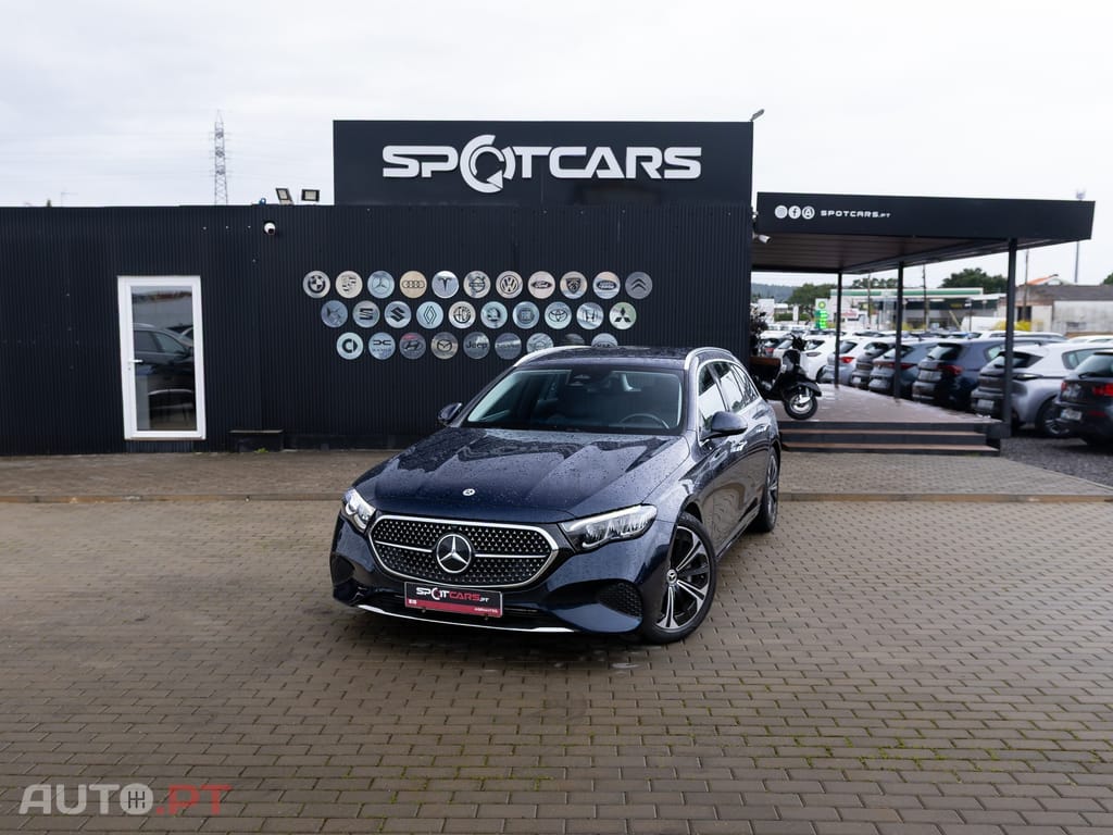 Mercedes-Benz E 300 Outro