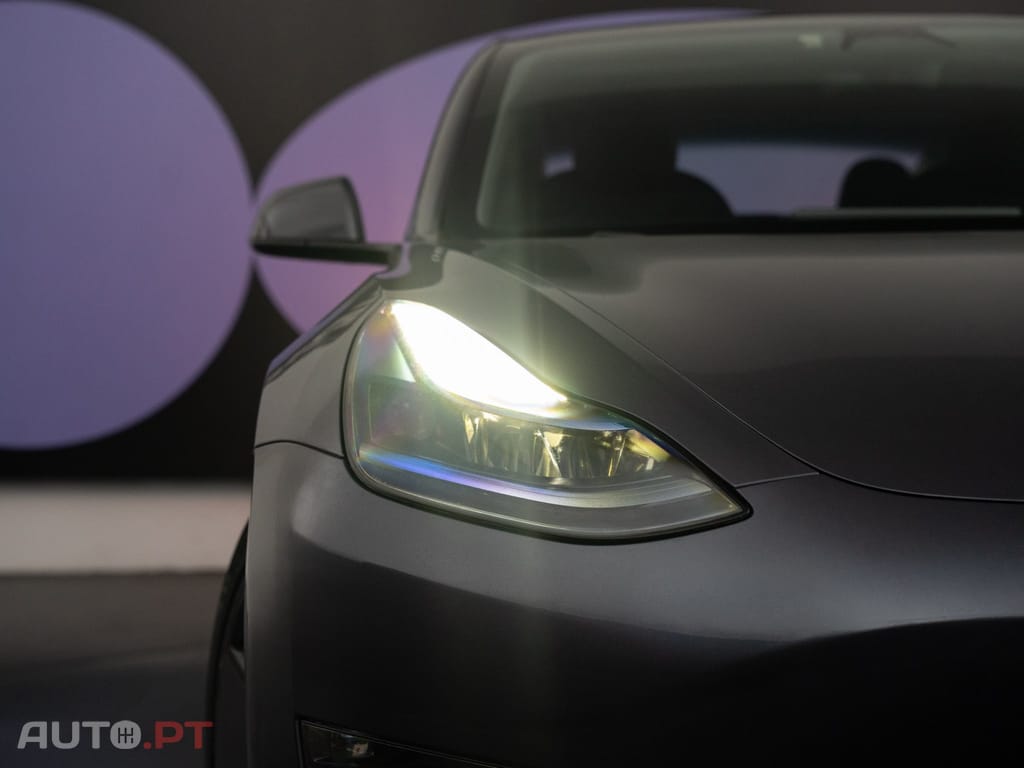 Tesla Model 3 Long Range Tração Integral