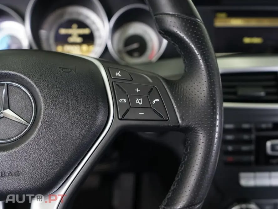 Mercedes-Benz C 180 BlueEFFICIENCY 7G-TRONIC