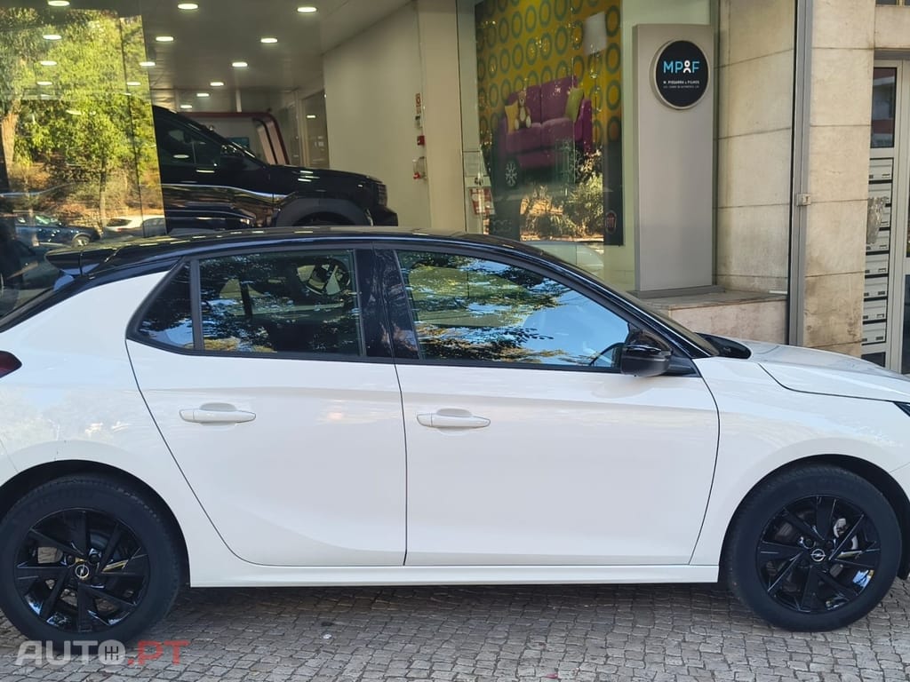 Opel Corsa 1.2 T GS