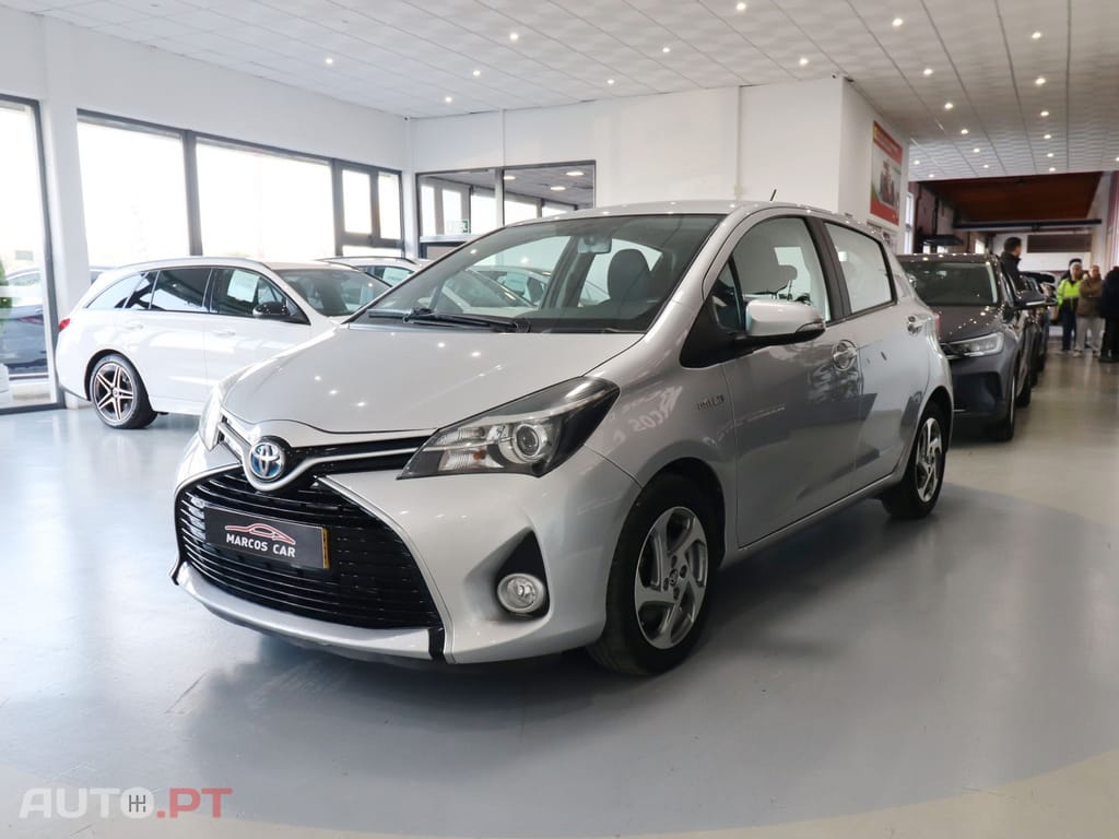 Toyota Yaris 1.5 HSD Active