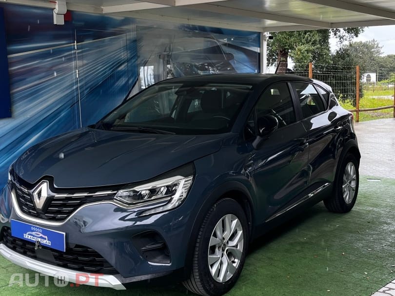 Renault Captur Outro