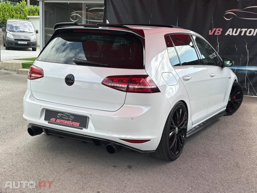 Volkswagen Golf 2.0 TSi GTi DSG Performance