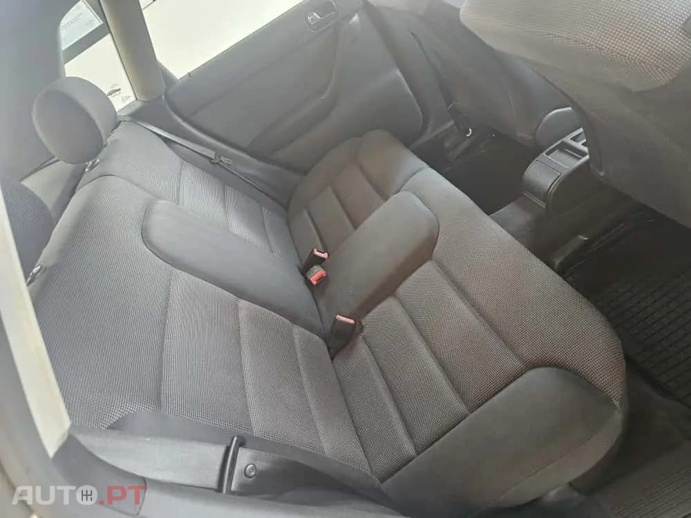 Audi A3 Sportback 1.6 Ambiente Tip.