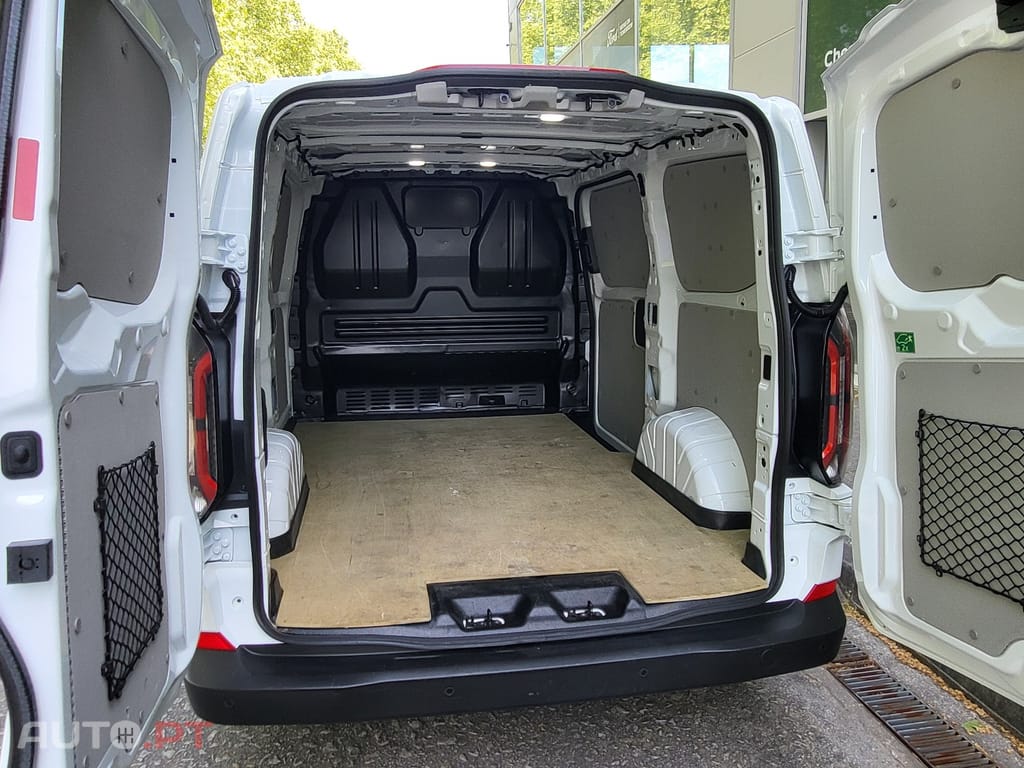 Ford Transit Custom 320 L1 Trend BEV 83kWh 136cv