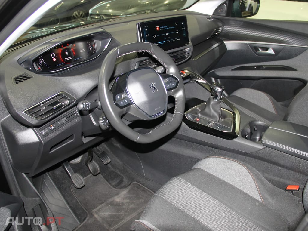 Peugeot 3008 1.5 BlueHDi Active