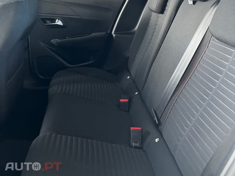 Peugeot 208 1.2 PureTech Active Pack