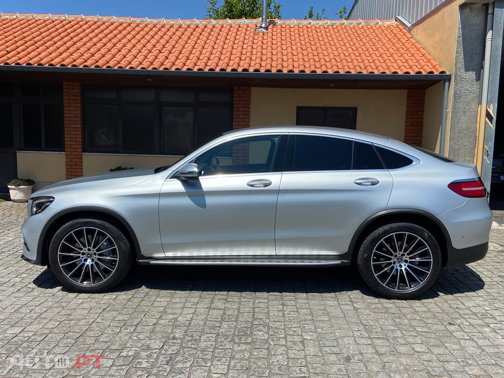 Mercedes-Benz GLC 220 220D Coupé AMG LINE 4-Matic