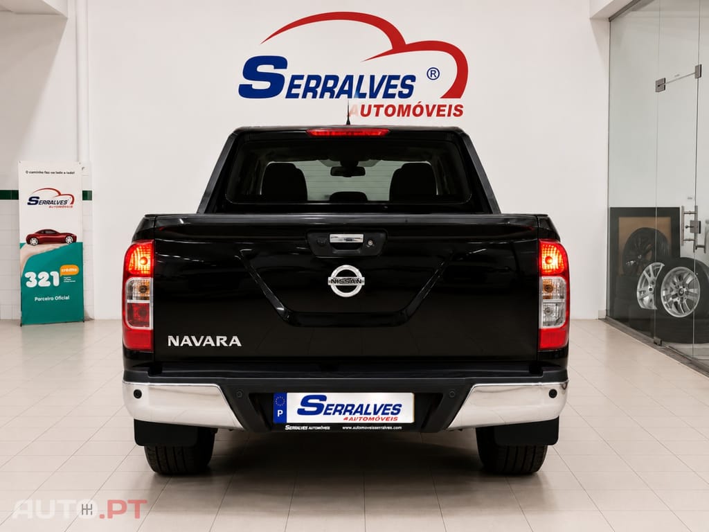 Nissan Navara 2.3 dCi CD 4WD Tekna Auto