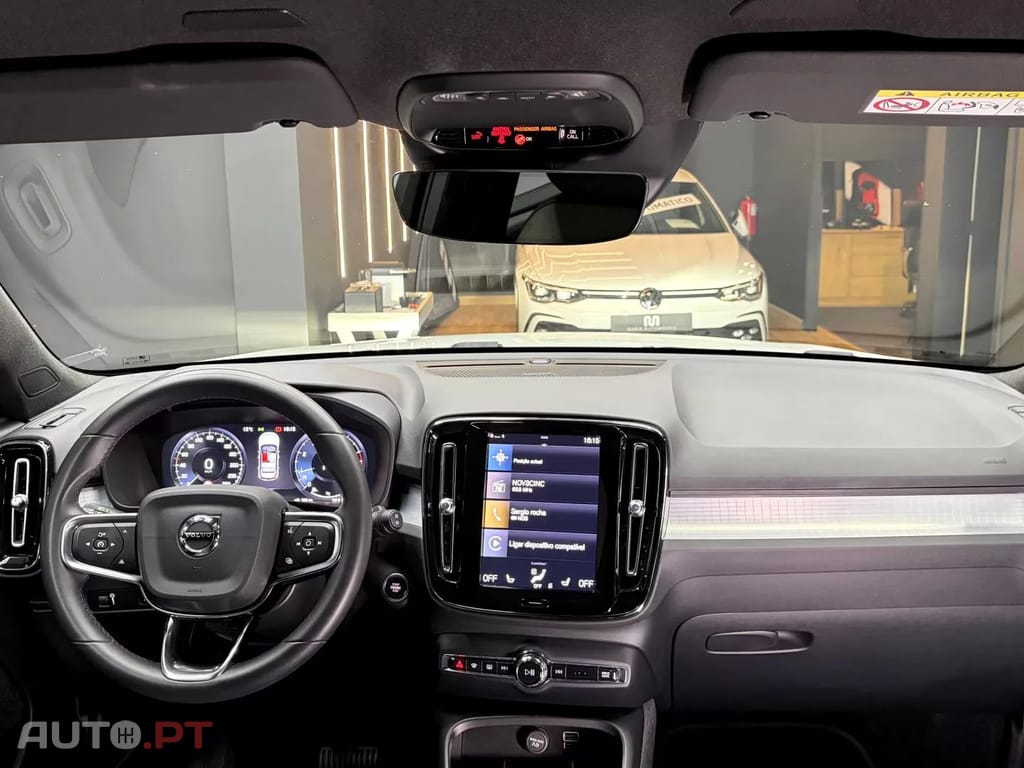 Volvo XC40 1.5 T3 Momentum