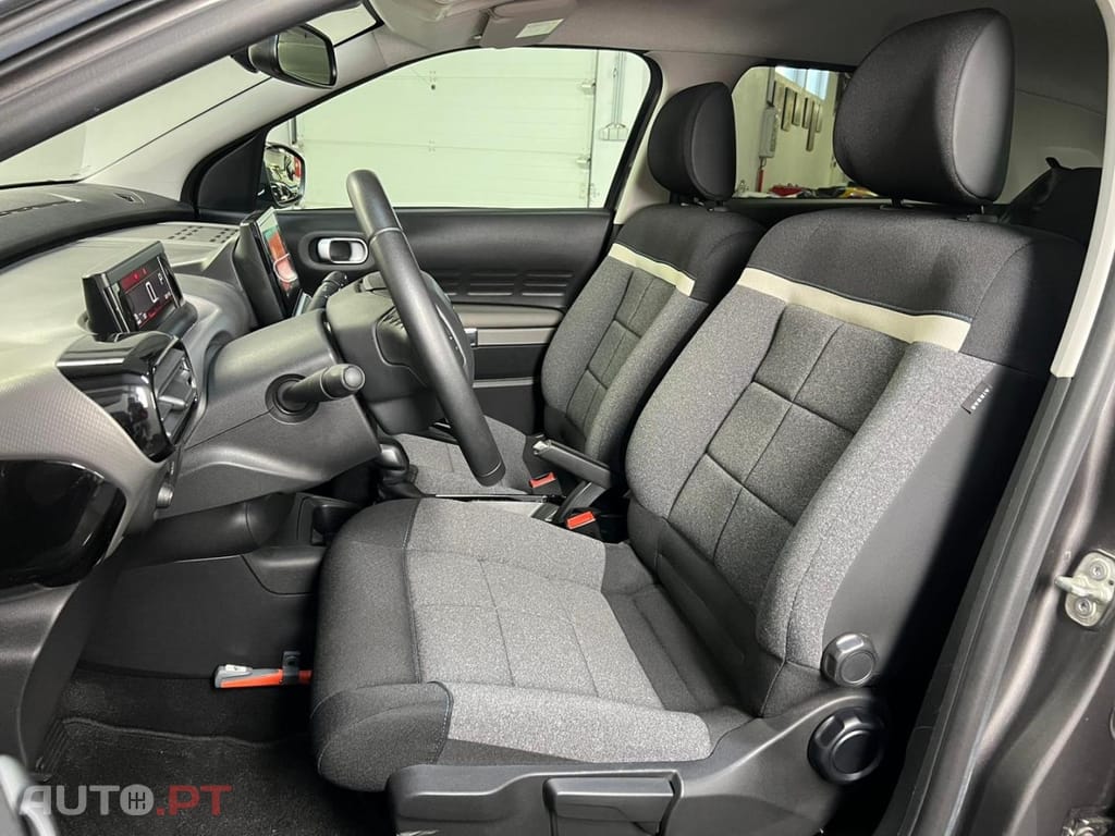 Citroen C4 Cactus 1.2 PureTech 110 S&S Shine Pack