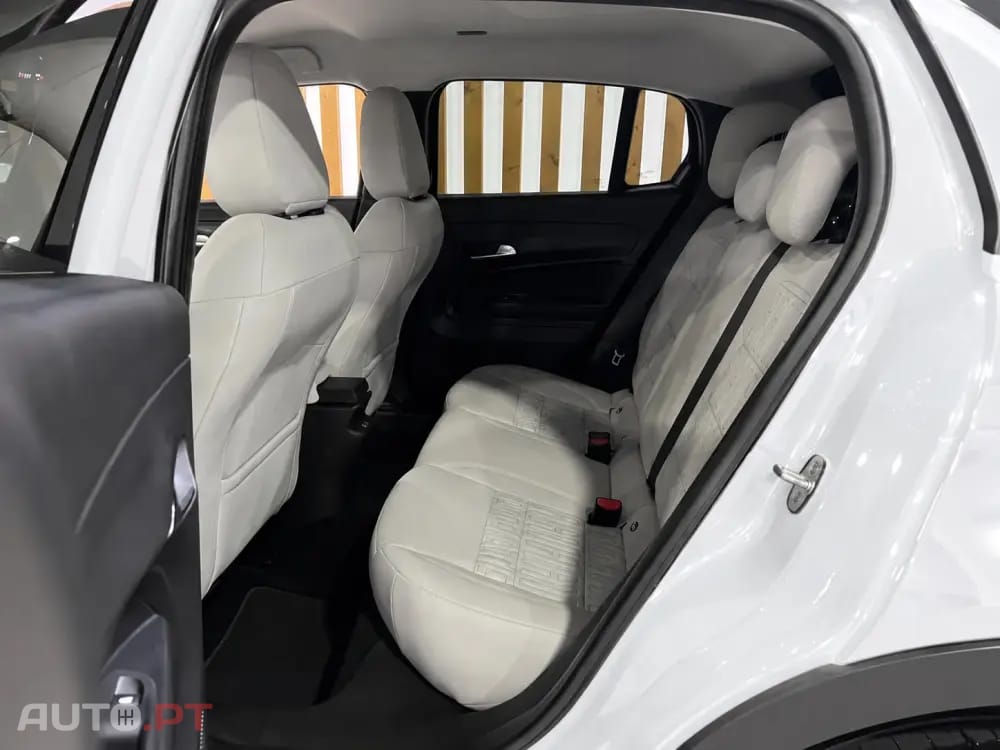 Fiat 600 1.2 Hybrid La Prima