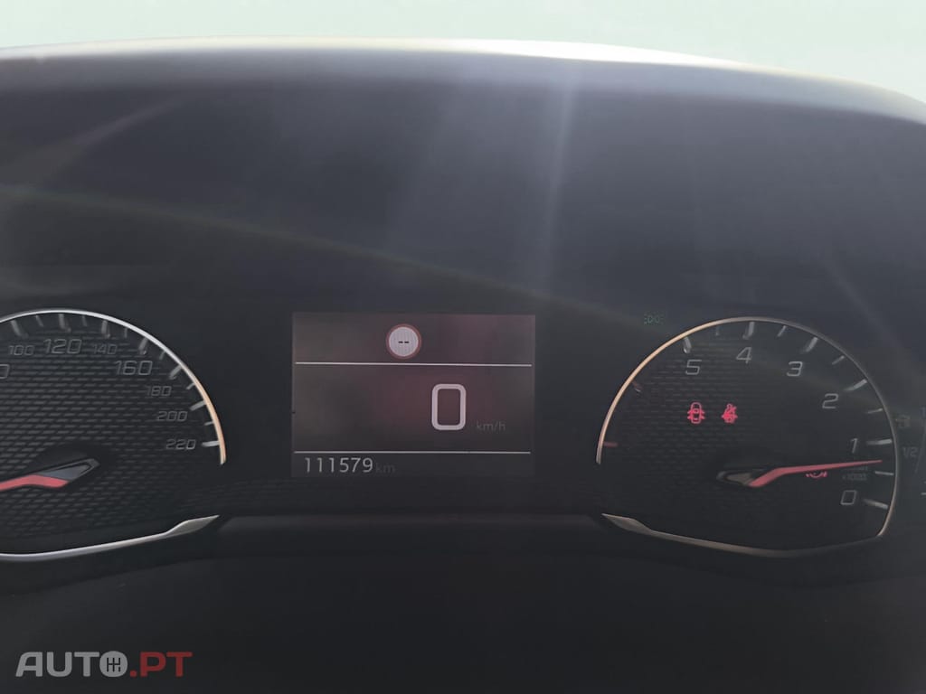 Peugeot 2008 1.2 PureTech Allure