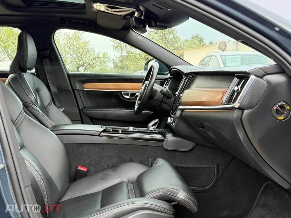 Volvo S90 T8 TWIN ENGINE