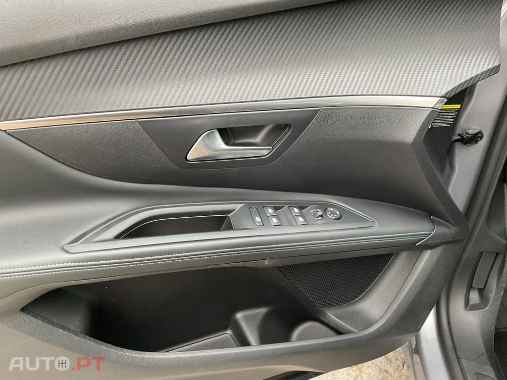 Peugeot 5008 1.5 BlueHDi Allure Pack EAT8