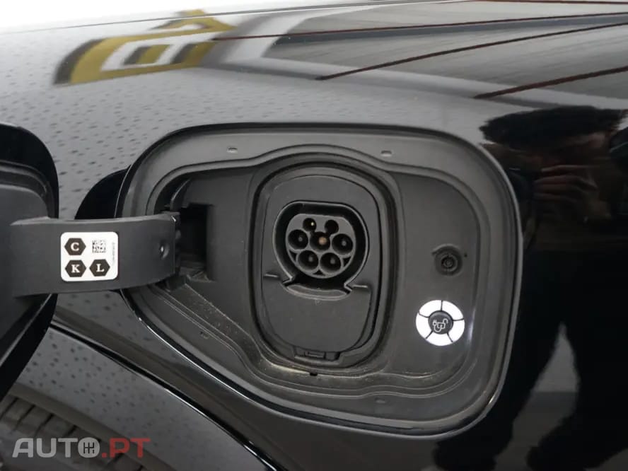 Ford Mustang Mach-E Extended Premium AWD 98 kWh