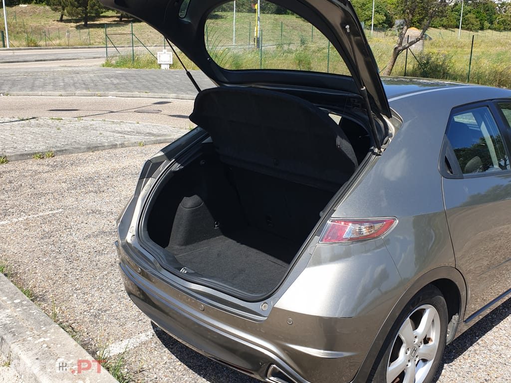Honda Civic 1.4 i-VTEC Elegance