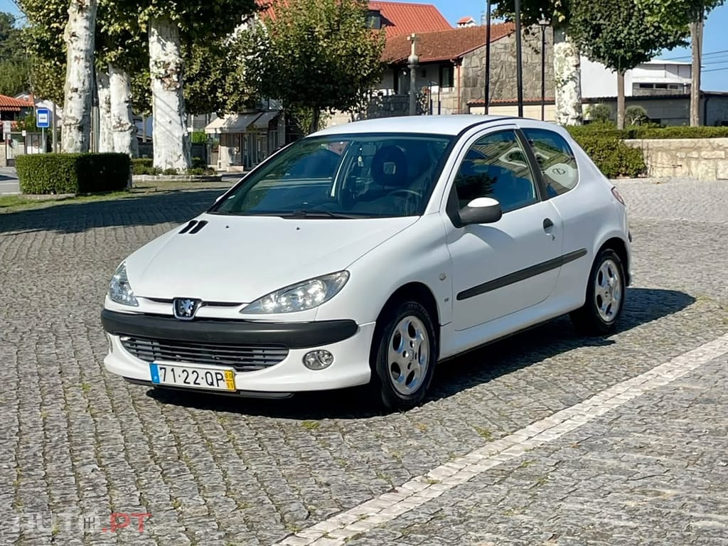 Peugeot 206 2.0 HDi XA