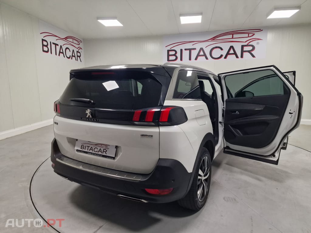 Peugeot 5008 1.6 BLUEHDI 120CV GTLINE TETO DE ABRIR