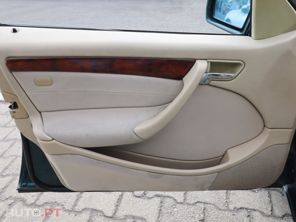 Mercedes-Benz C 220 D Classic