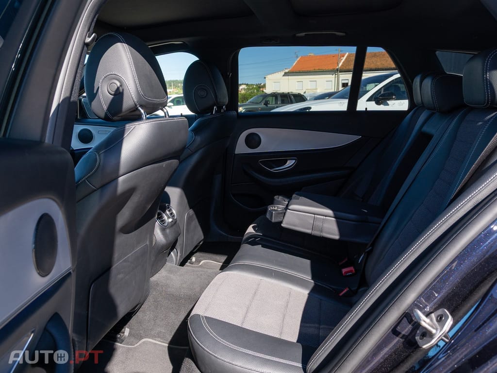 Mercedes-Benz E 300 de Avantgarde