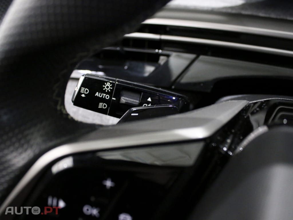 Peugeot 3008 1.2 Hybrid GT e-DCS6