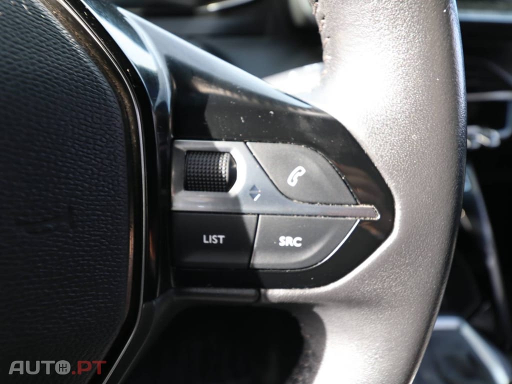 Peugeot 2008 1.2 PureTech Active