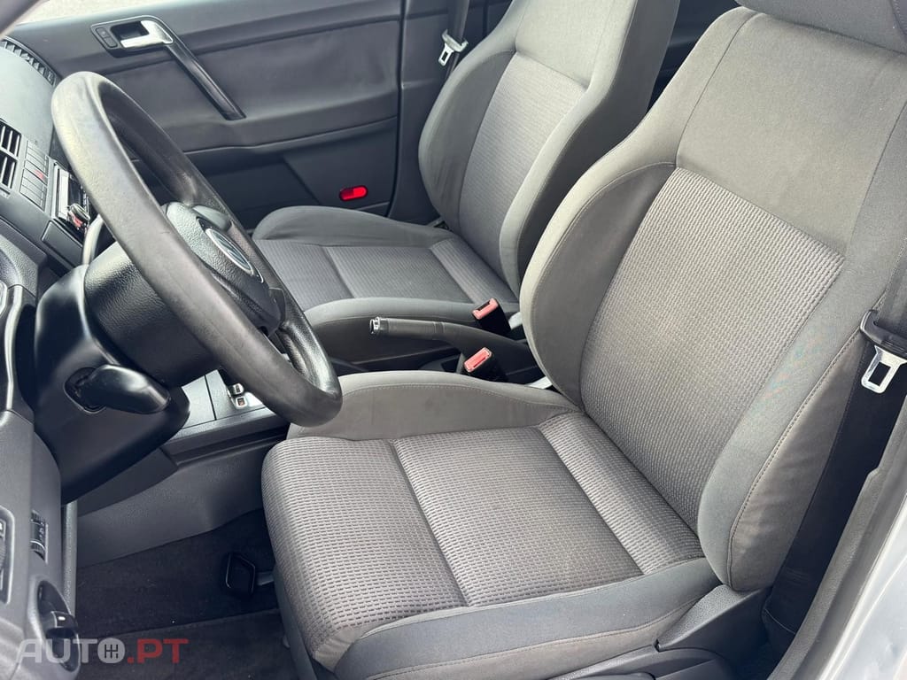 Volkswagen Polo 1.4 Trendline Auto.