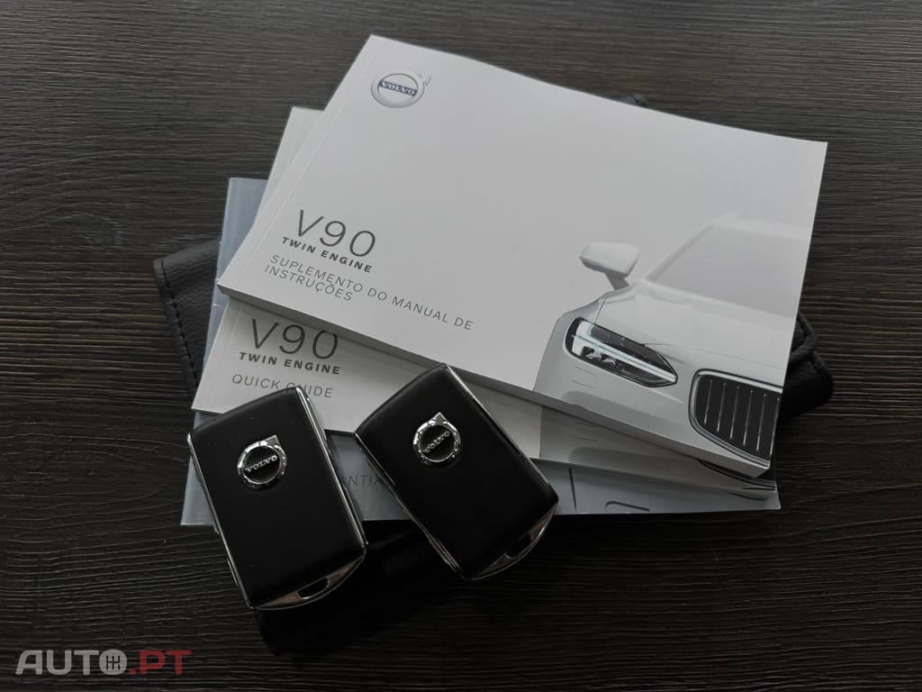 Volvo V90 2.0 T8 PHEV R-Design AWD