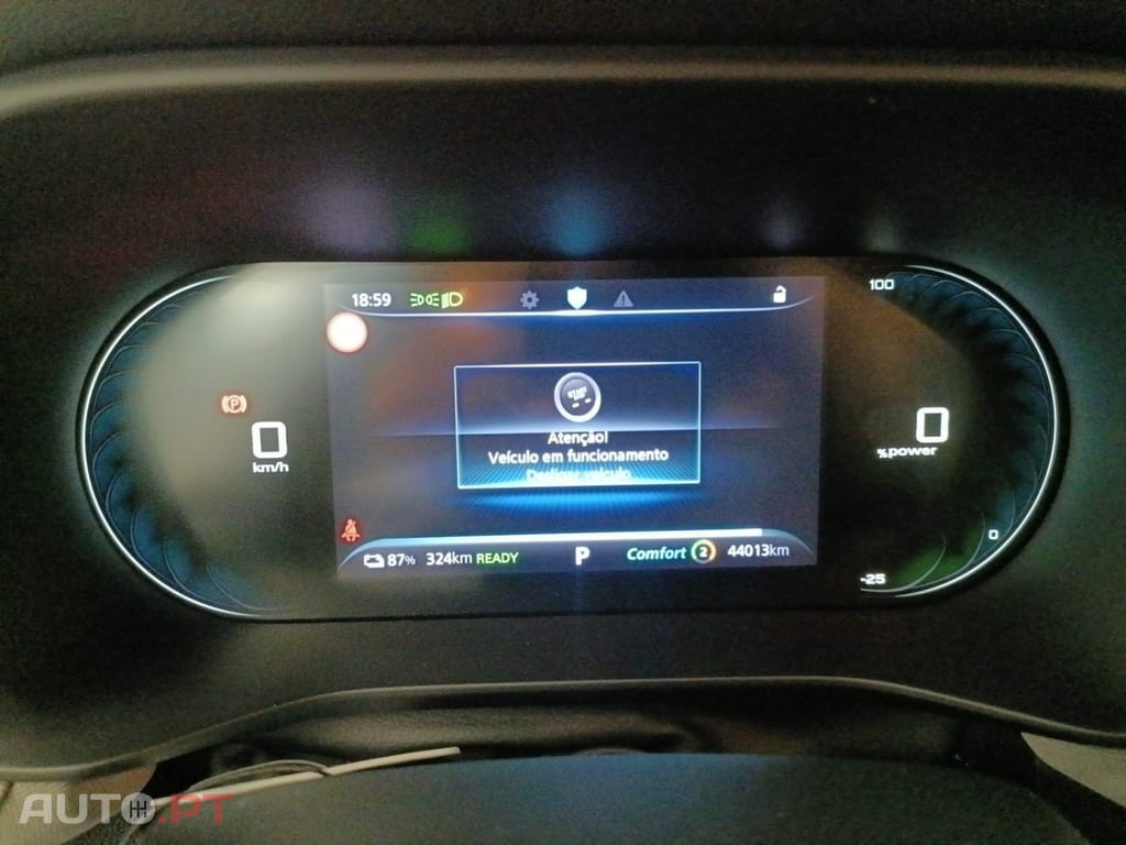 MG MG5 5 Standard Luxury