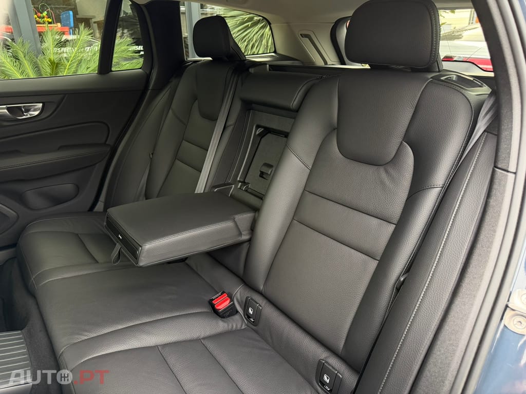 Volvo V60 2.0 T6 AWD TE Plus Bright