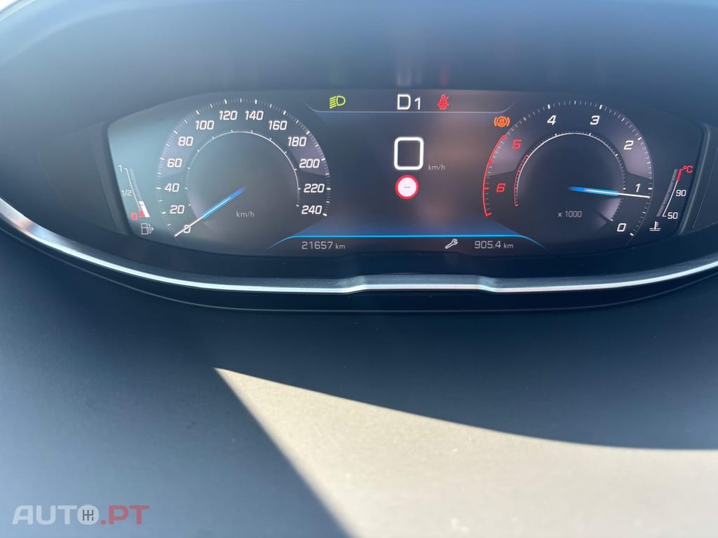 Peugeot 3008 SUV 1.5 BlueHDi Allure