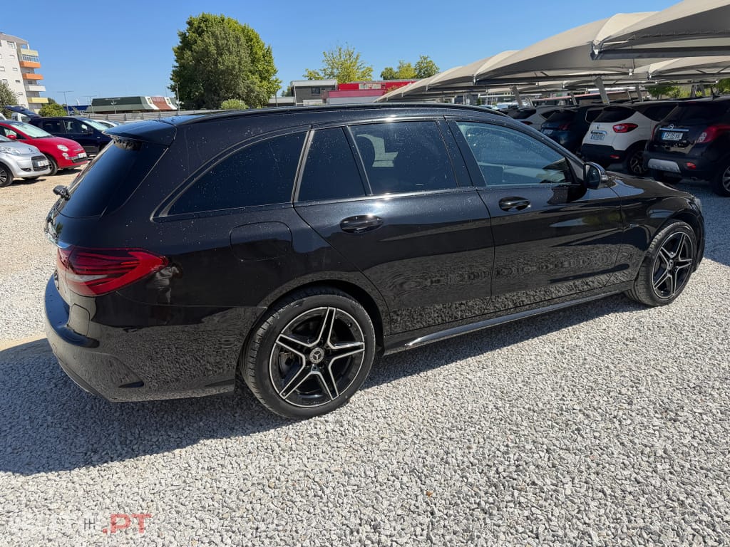 Mercedes-Benz C 300 de AMG Line