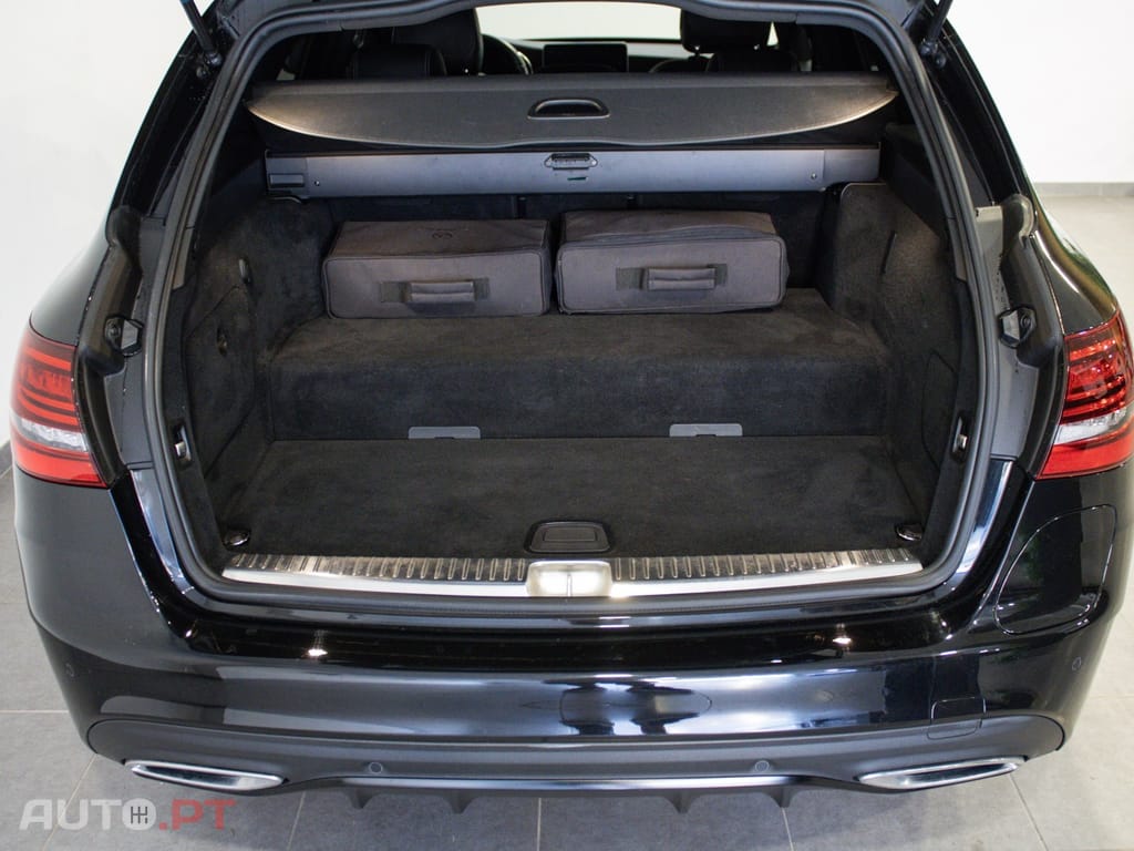 Mercedes-Benz C 300 de AMG Line