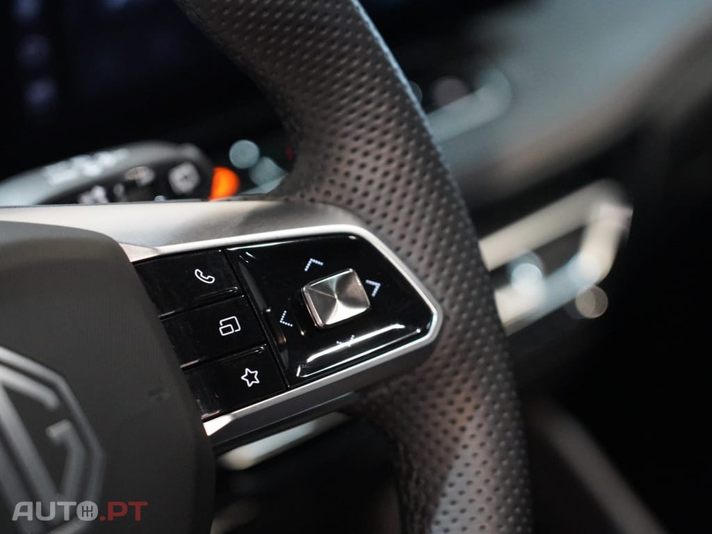 MG HS 1.5 T-GDI Plug In Hybrid Luxury
