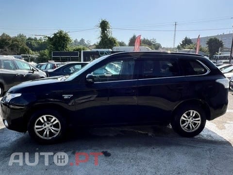 Mitsubishi Outlander 2.0 Instyle Navi