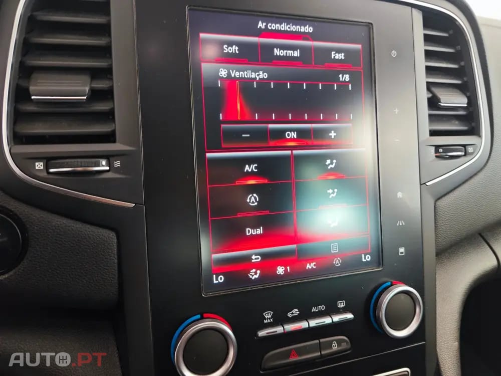 Renault Mégane ENERGY TCe 130 EDC INTENS