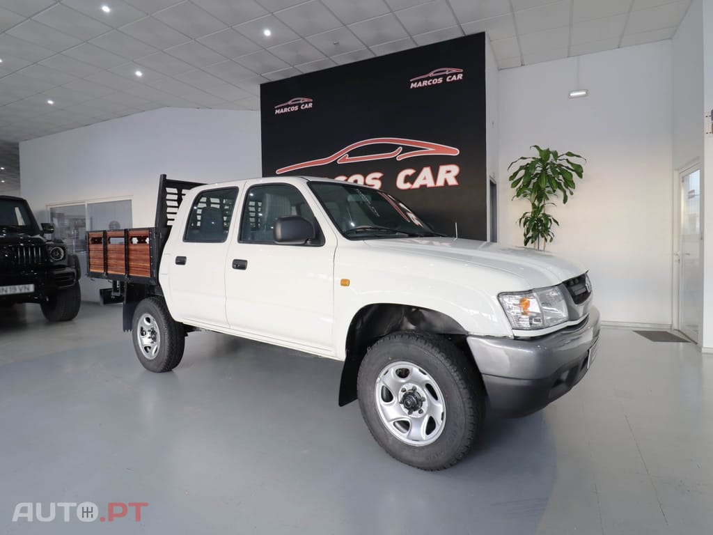 Toyota Hilux 2.5 D4-D CD CM