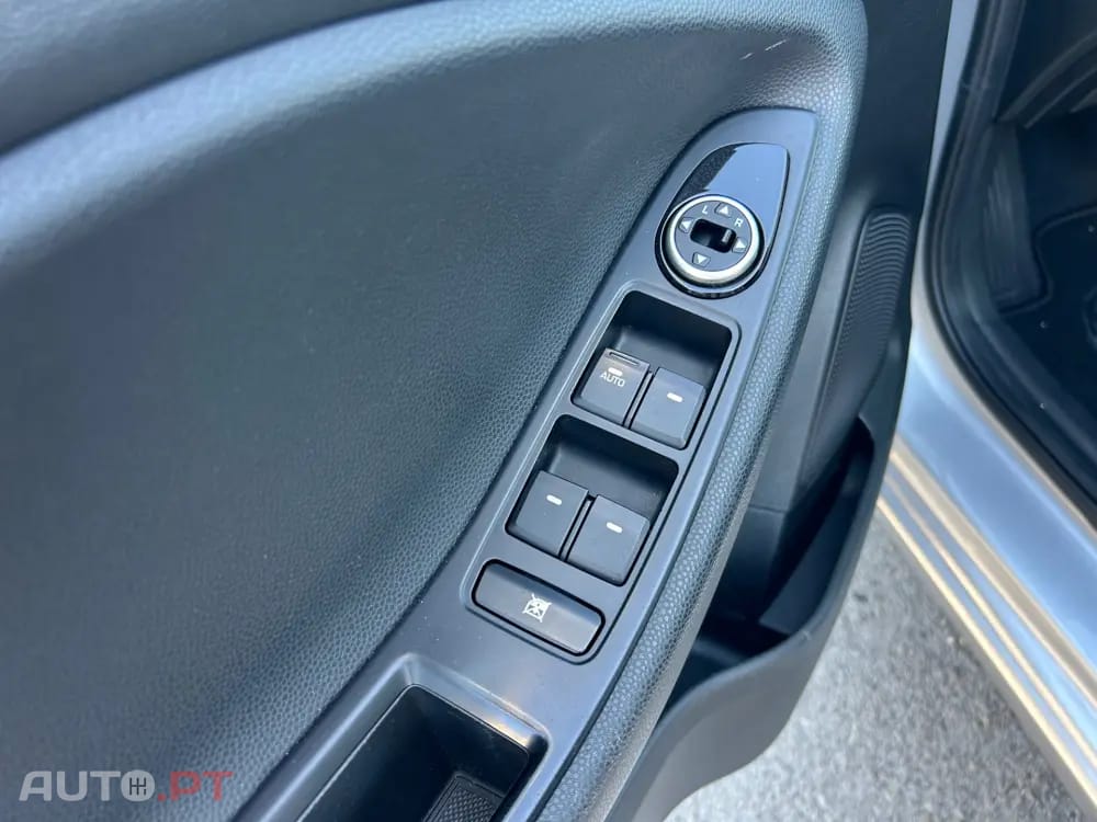 Hyundai i20 1.1 CRDi Comfort+Pack Look+JLL16
