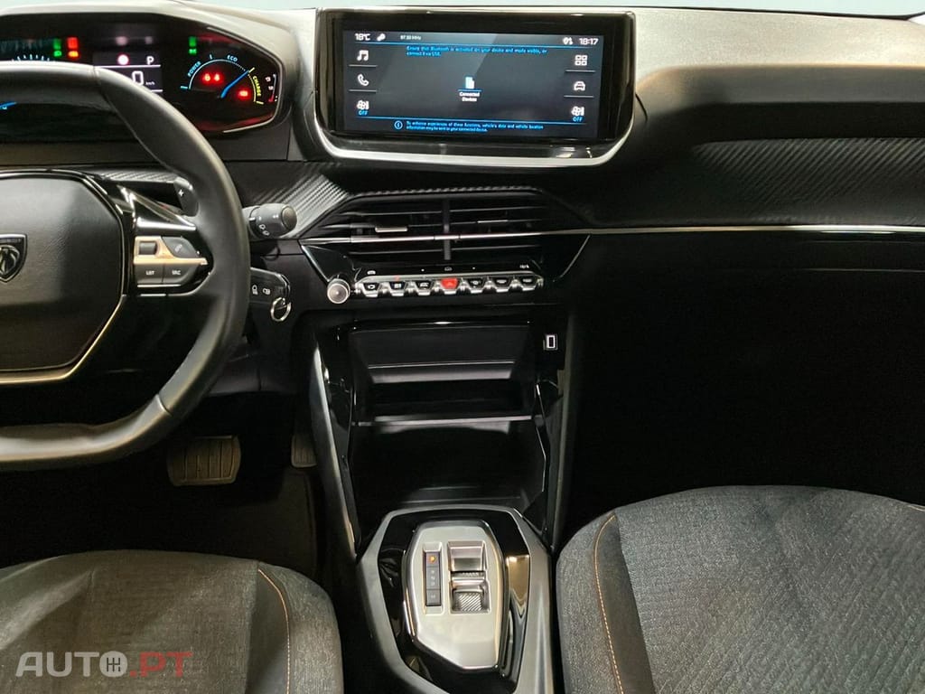 Peugeot 208 1.2 Hybrid Allure e-DCS6