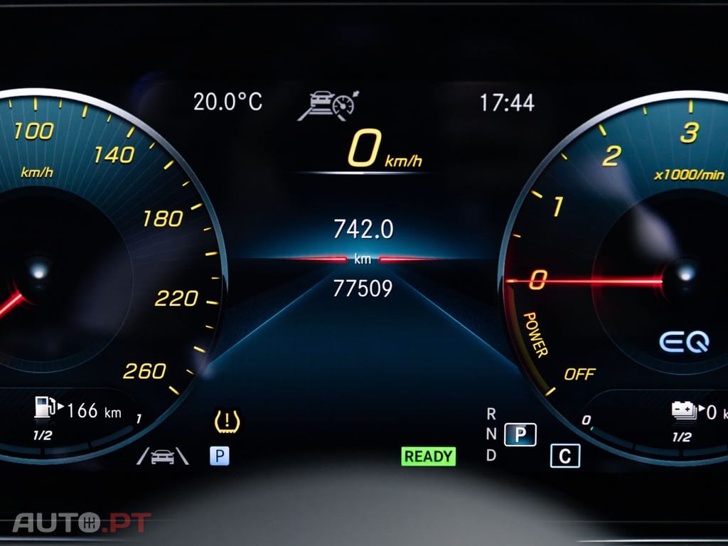 Mercedes-Benz E 300 de 9G-TRONIC AMG Line