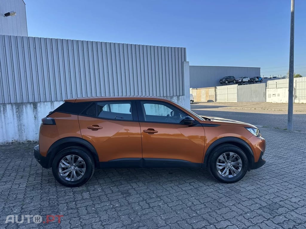 Peugeot 2008 1.2 PureTech Active Pack