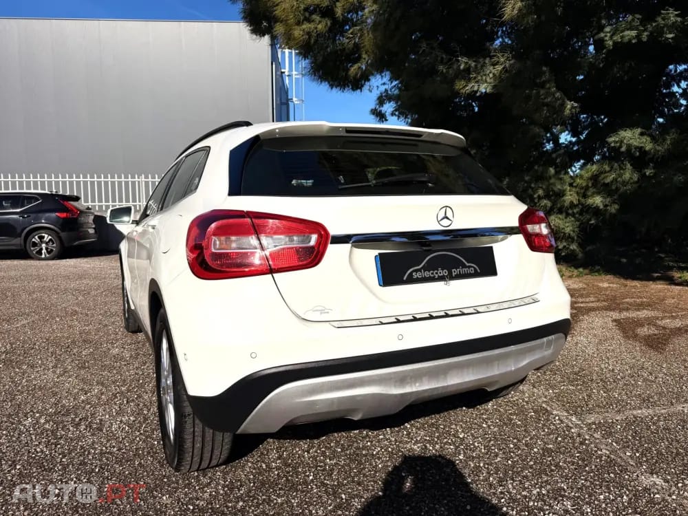 Mercedes-Benz GLA 180 d SENSATION