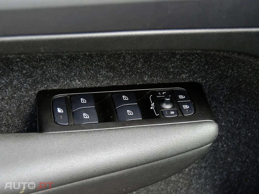 Volvo XC40 1.5 T5 PHEV Inscription Expression
